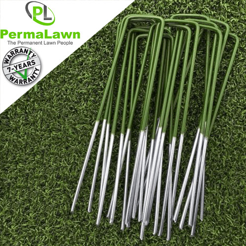 Artificial fake grass staples - fake,